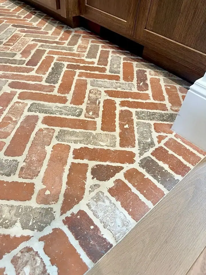 Thin-brick herringbone floor detail